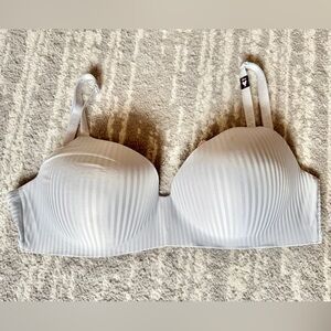 Victoria's Secret Lightly lined Striped Bra